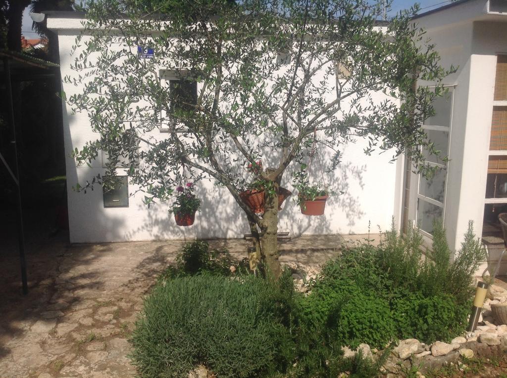 Holiday House Altea Banjole Room photo